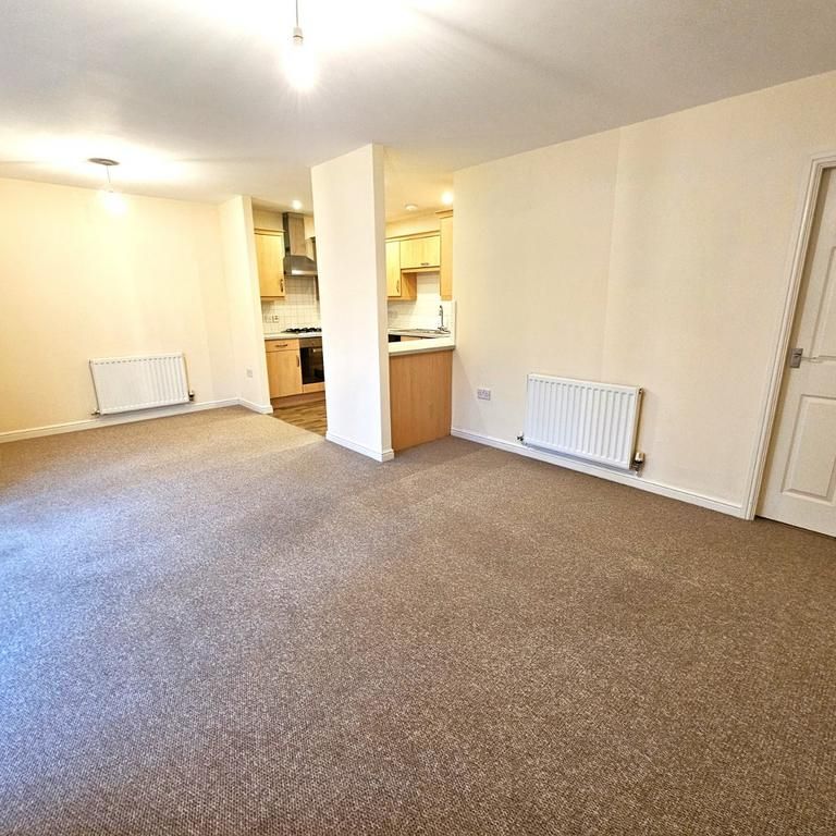2 bedroom flat to rent - Photo 1