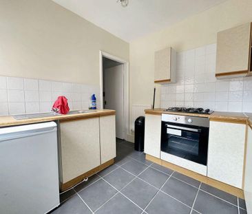 2 bed lower flat to rent in NE28 - Photo 4