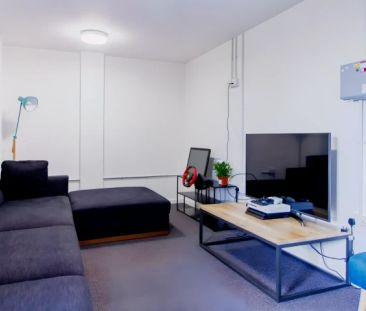 Standard Non-Ensuite - Photo 2