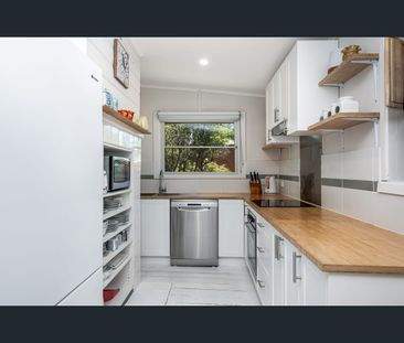 33 Shamrock Street, Golden Square, Vic 3555 - Photo 1