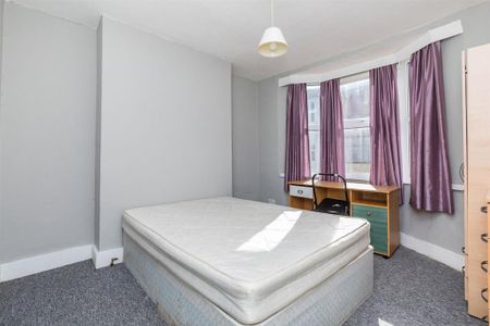 4 bedroom house share to rent - Photo 2