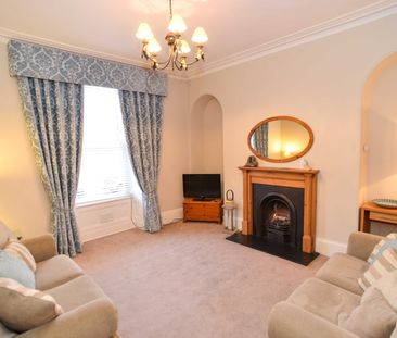 2 Bed Flat, Crown Street, AB11 - Photo 1