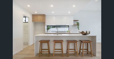 Near New Duplex - Photo 5