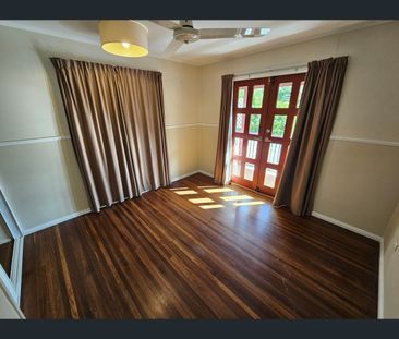 30 Sheehan Street, Belgian Gardens, Qld 4810 - Photo 4