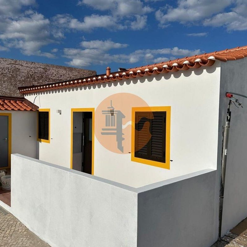 Faro, Faro 8950-122 - Photo 1