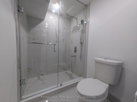 For Lease - 88 Baynards Lane, Richmond Hill, Ontario - Photo 3