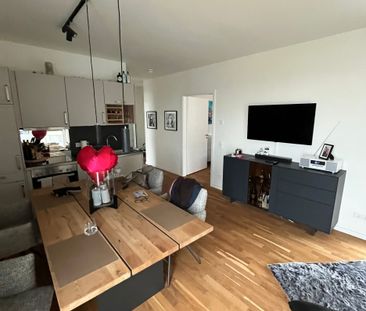 Helle 2-Zimmer Wohnung mit Loggia und tollem Ausblick am Baakenhafen! - Photo 1