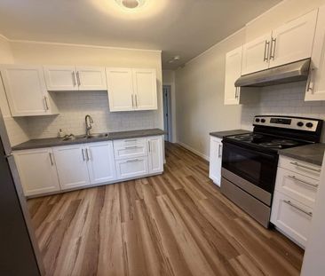 231 William St, Unit 1, Midland, ON - Photo 2