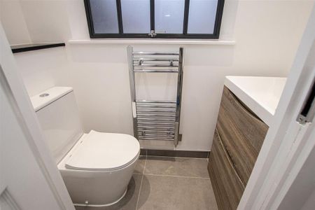 2 bedroom townhouse to rent - Photo 2