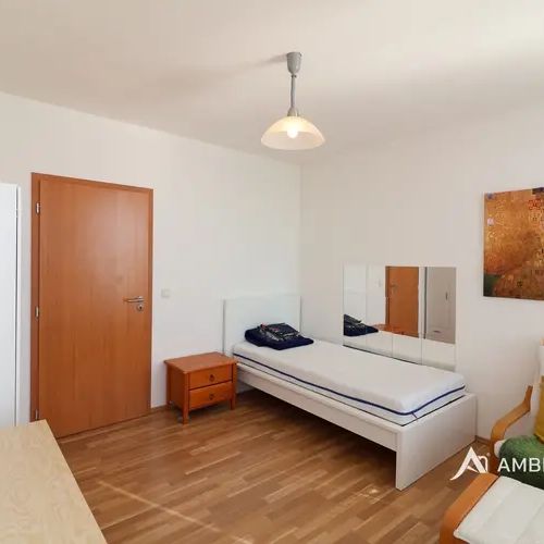 Pronájem mezonetového bytu 3+kk s výhledy na město Brno - Photo 1