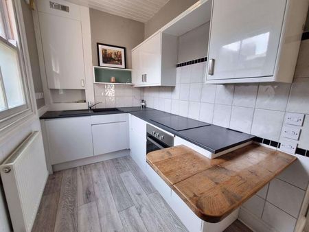 2 bedroom property to rent - Photo 5