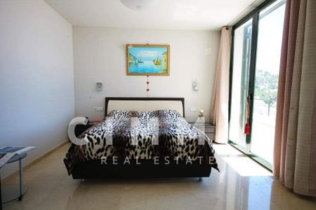 4 room luxury Villa for rent in Altea, Spain - Photo 5