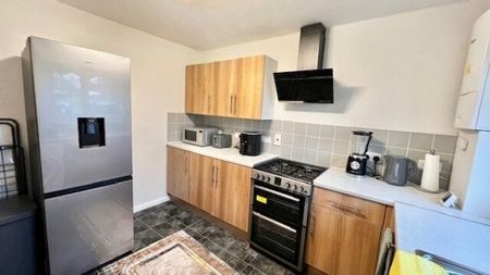 Victor Approach, Hornchurch, RM12 4XE, Property for rent - Photo 4