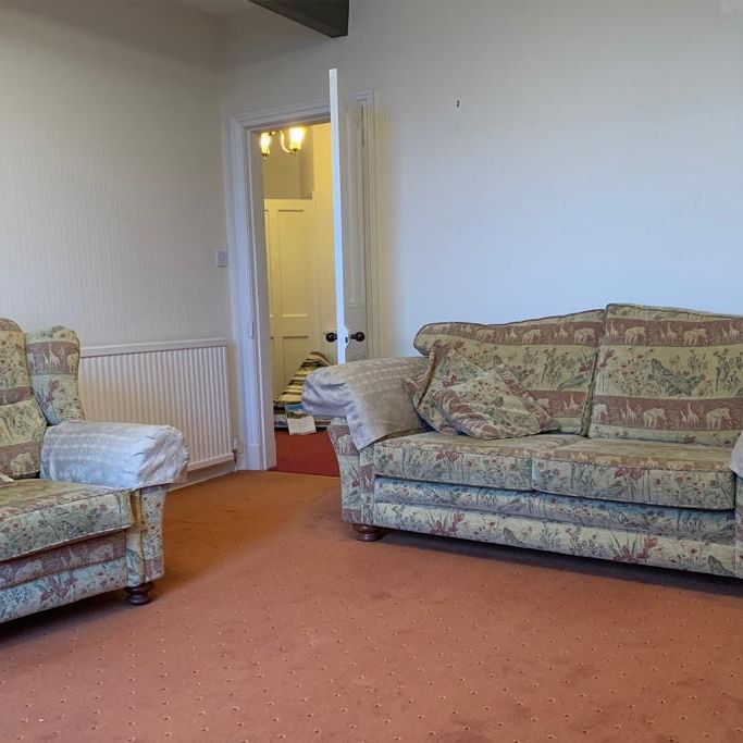 3 bedroom apartment to rent - Photo 1