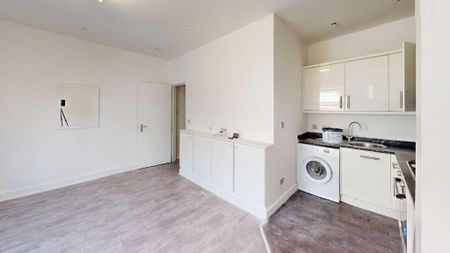 1 bedroom flat to rent - Photo 5