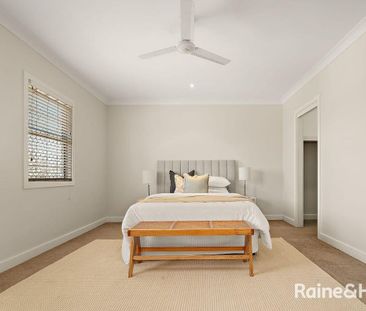 Large Functional Townhouse - Photo 4