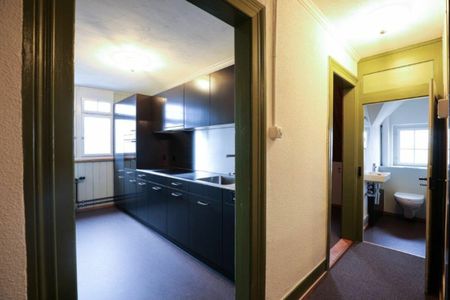 Dachwohnung mit Charakter in Jugendstilvilla / 9500 Wil SG - Photo 4