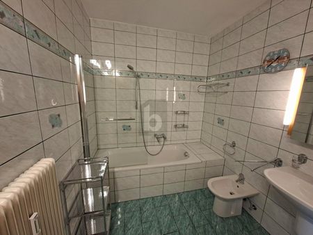 HELLER WOHNHIT IN RUHIGER LAGE - Photo 3