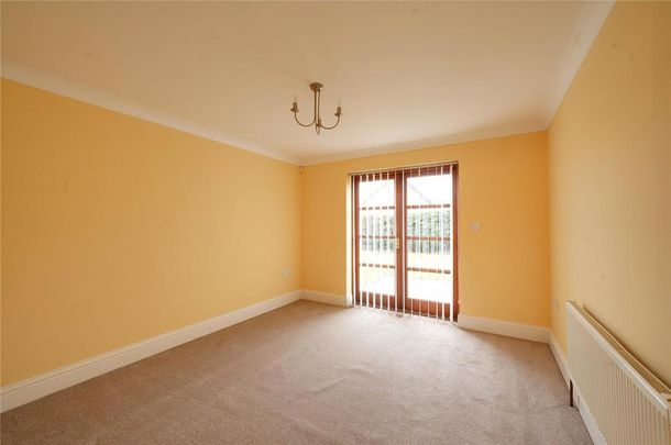 5 bedroom detached house to rent - Photo 1