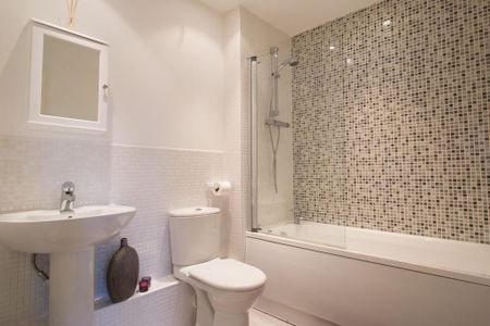 2 bedroom apartment to rent - Photo 5