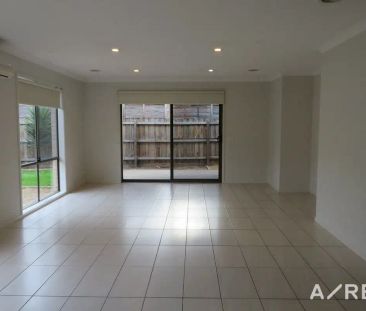 “Welcome Home!” - Photo 6