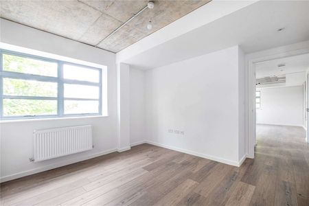 A recently developed first floor one bedroom apartment. - Photo 3