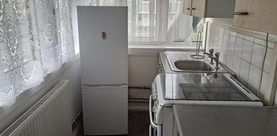 Studio Flat, Modling House, E2 - Photo 2