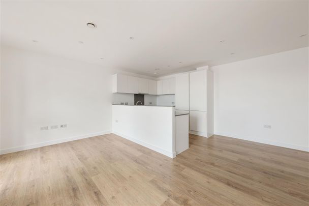 Knights Road , E16 2TZ - Photo 1