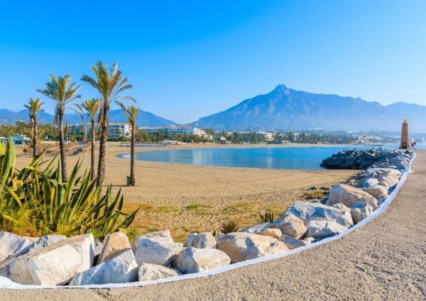 Luxury Villa for rent in Estepona, Spain