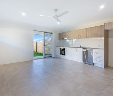 B/L $490 Until 9/3/26 $520 / $1,960 Bond - Photo 2