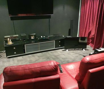 Warnbro - Photo 2