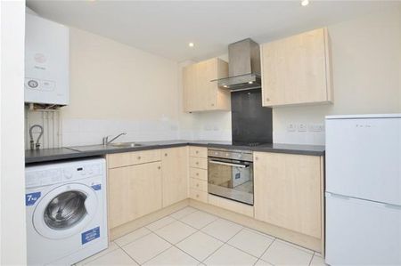 1 bedroom flat to rent - Photo 4