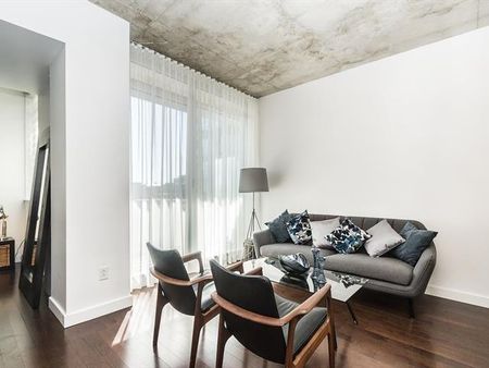 630 Rue William - Photo 2