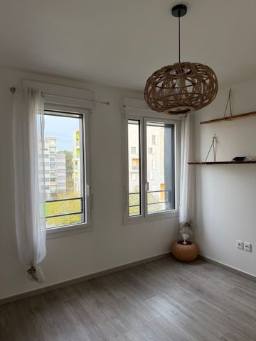 Location Appartement 3 pièces 67m² - Photo 3