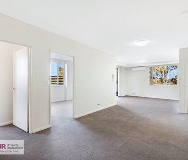 Spacious 3 Bedroom Apartment in Good Location! - Photo 5