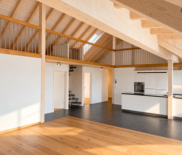 Wohnen mit Weitblick – 4.5-Zimmer-Dachwohnung mit Galerie - Foto 1