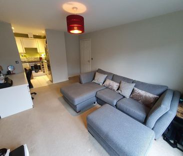 2 bedroom apartment to rent - Photo 2