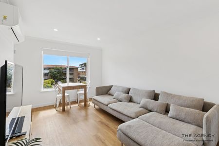 Modern Furnished One Bedroom Apartment in the Heart of Rivervale - Perfect for a Cozy Lifestyle! - Photo 2