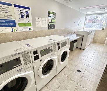 For Lease - 90 Twenty Fifth Street Unit# 32, Toronto, Ontario - Photo 3