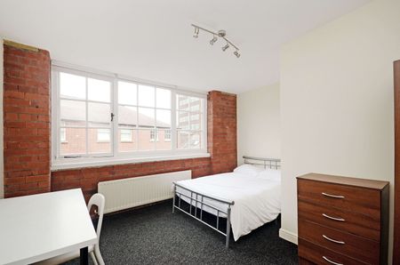 5 Bed Flat, Bells Square, S1 - Photo 3