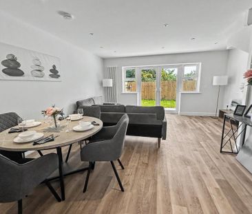 3 bedroom detached house to rent - Photo 3