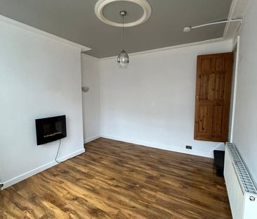 2 Bed Terraced House, Conway Place, LS8 - Photo 1