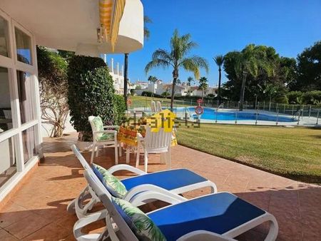 Alquiler de estudio en Avenida de los Jardines - Photo 2