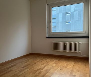 4.5 Zimmer, 81 m², 2. Stock - Photo 4