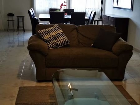 Departamento en renta Avenida León, Jardines Del Moral, León, Gto., México - Photo 2
