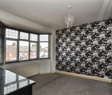 3 bedroom semi-detached house to rent - Photo 6