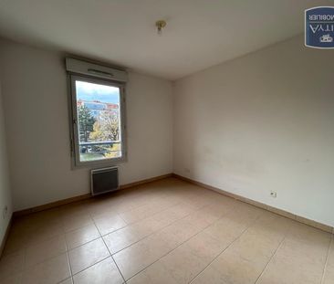 Location Appartement 3 pièces 57m² ST ETIENNE 42100 - Photo 2