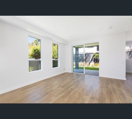 10/64-66 Cambrai Avenue, Engadine, NSW 2233 - Photo 2
