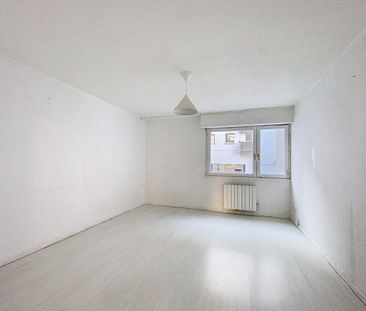 Location Appartement 4 pièces 75m² STRASBOURG 67000 - Photo 4