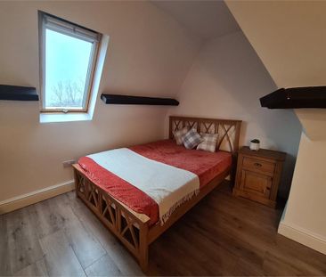 Flat 11, 84 Lincoln Road - Photo 4